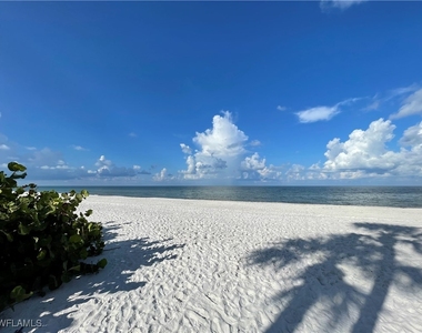 4041 Gulf Shore Boulevard N - Photo Thumbnail 16