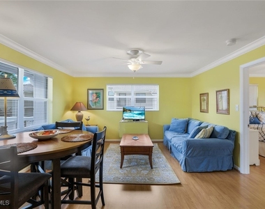 780 10th Avenue S - Photo Thumbnail 6