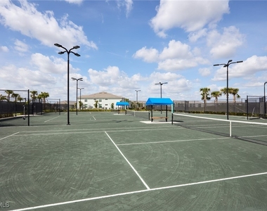 6058 National Boulevard - Photo Thumbnail 5