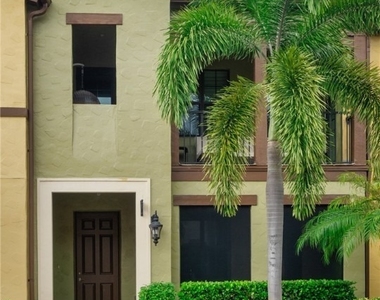 9054 Capistrano Street N - Photo Thumbnail 22