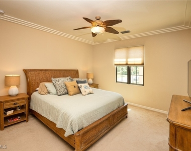9054 Capistrano Street N - Photo Thumbnail 10