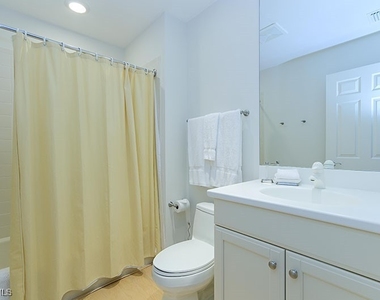 3621 Wild Pines Drive - Photo Thumbnail 6