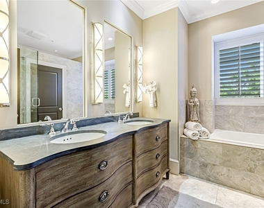 993 8th Street S - Photo Thumbnail 12