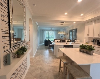 6058 National Boulevard - Photo Thumbnail 24