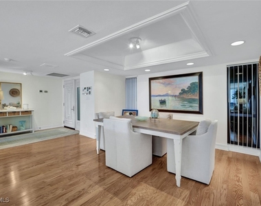 4551 Gulf Shore Boulevard N - Photo Thumbnail 14