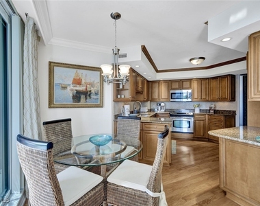 4551 Gulf Shore Boulevard N - Photo Thumbnail 12