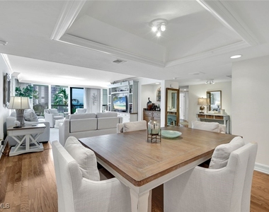 4551 Gulf Shore Boulevard N - Photo Thumbnail 15