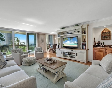 4551 Gulf Shore Boulevard N - Photo Thumbnail 6