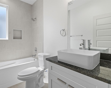 2924 El Fenice Lane - Photo Thumbnail 33
