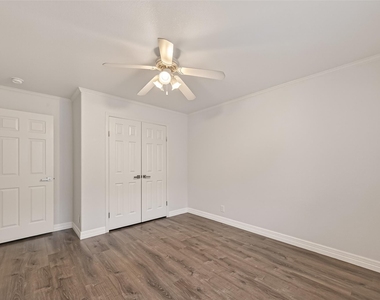 21415 Sweet Grass Lane - Photo Thumbnail 11
