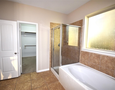 51 Greenprint Circle - Photo Thumbnail 20