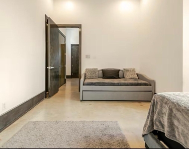 4118 Floyd Street - Photo Thumbnail 23