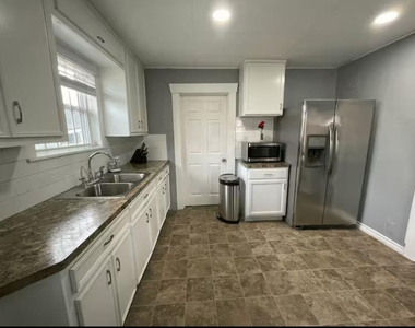 4201 Irvington Boulevard - Photo Thumbnail 5