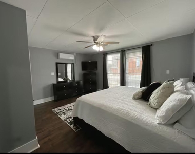 4201 Irvington Boulevard - Photo Thumbnail 7