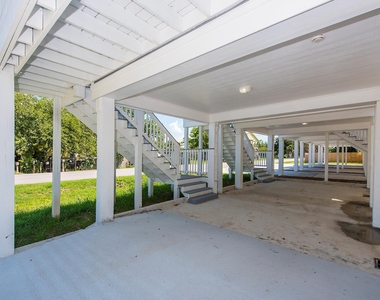 203 6th St - Photo Thumbnail 17