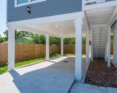 203 6th St - Photo Thumbnail 18