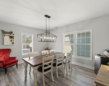 2109 New Jersey Street - Photo Thumbnail 7