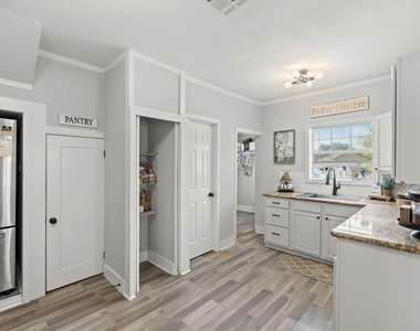 2109 New Jersey Street - Photo Thumbnail 11