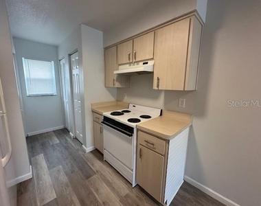 2781 Landover Boulevard - Photo Thumbnail 5