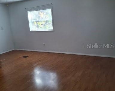 9723 Tom Street - Photo Thumbnail 3