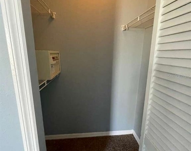 241 Caribbean Drive - Photo Thumbnail 4