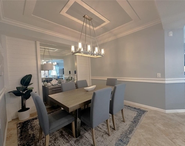 14061 Heritage Landing Boulevard - Photo Thumbnail 5