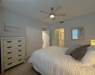 14061 Heritage Landing Boulevard - Photo Thumbnail 17