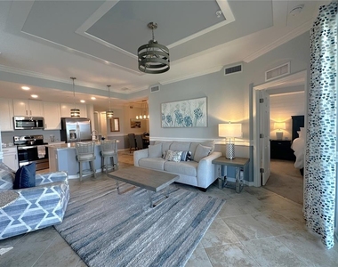 14061 Heritage Landing Boulevard - Photo Thumbnail 8