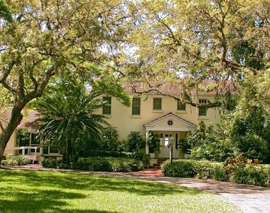 1720 Glenhouse Drive - Photo Thumbnail 27