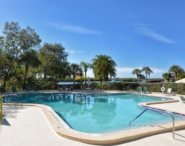 1720 Glenhouse Drive - Photo Thumbnail 28