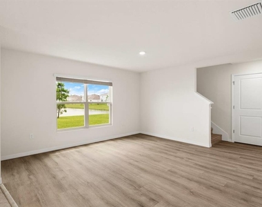 7782 Sail Clover Lane - Photo Thumbnail 3