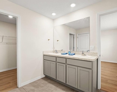 7782 Sail Clover Lane - Photo Thumbnail 9