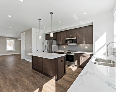 1819 Chessland Street - Photo Thumbnail 26