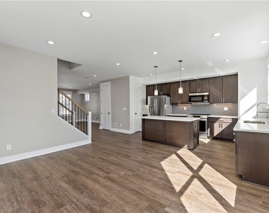 1819 Chessland Street - Photo Thumbnail 23