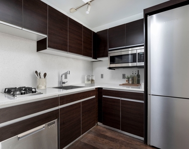 116 John Street - Photo Thumbnail 3