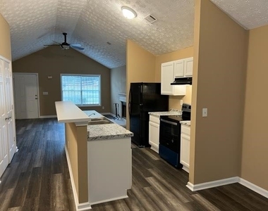 5200 Alexander Street - Photo Thumbnail 5
