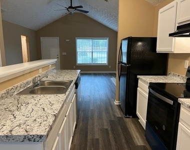 5200 Alexander Street - Photo Thumbnail 8