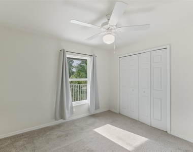 8007 Royal Court - Photo Thumbnail 20