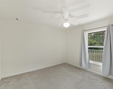 8007 Royal Court - Photo Thumbnail 19