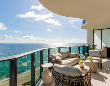 900 N Ocean Boulevard - Photo Thumbnail 1