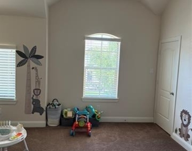 7613 Choctaw Lane - Photo Thumbnail 19