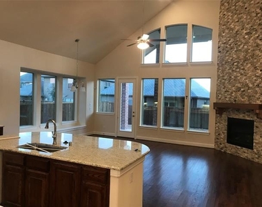 7613 Choctaw Lane - Photo Thumbnail 21