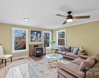 5 Elmore Street - Photo Thumbnail 4