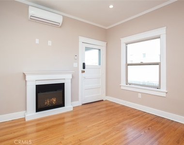 113 N Columbus - Photo Thumbnail 1