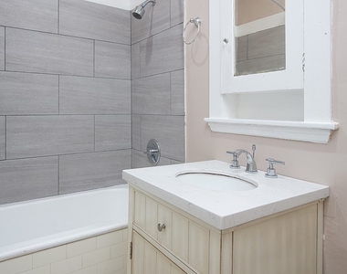 113 N Columbus - Photo Thumbnail 7