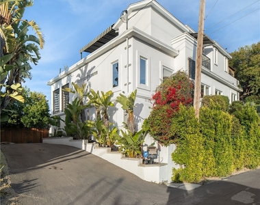 3642 Alta Mesa Drive - Photo Thumbnail 15