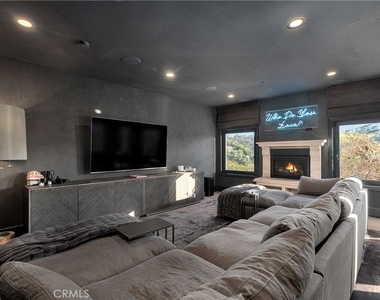 3642 Alta Mesa Drive - Photo Thumbnail 21
