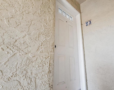4402 Delta Street - Photo Thumbnail 11