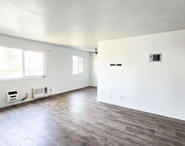 4402 Delta Street - Photo Thumbnail 1