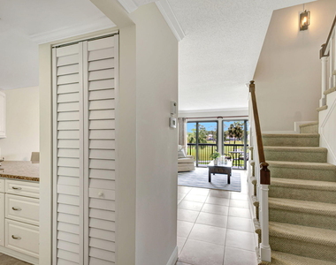 18350 Se Wood Haven Lane - Photo Thumbnail 6